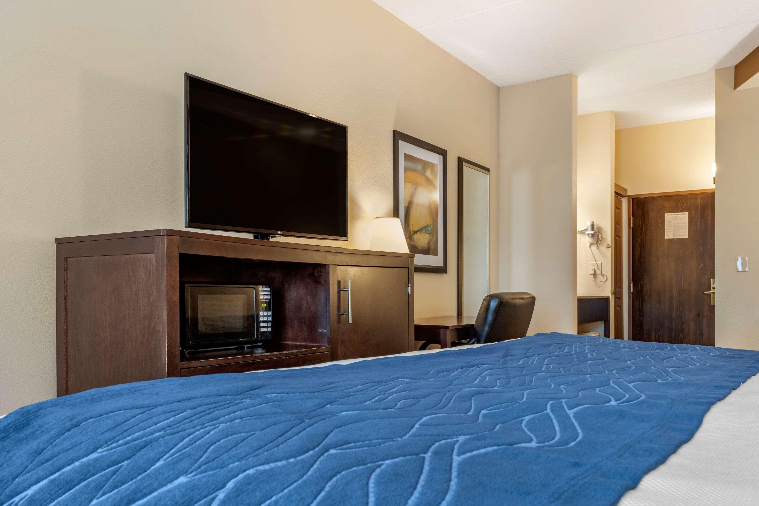Hotel Comfort &