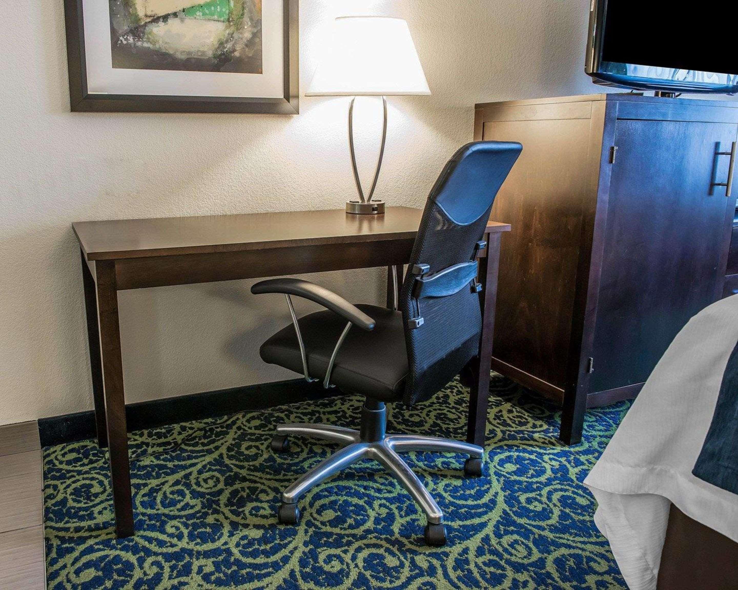 Comfort & Hotel 2*