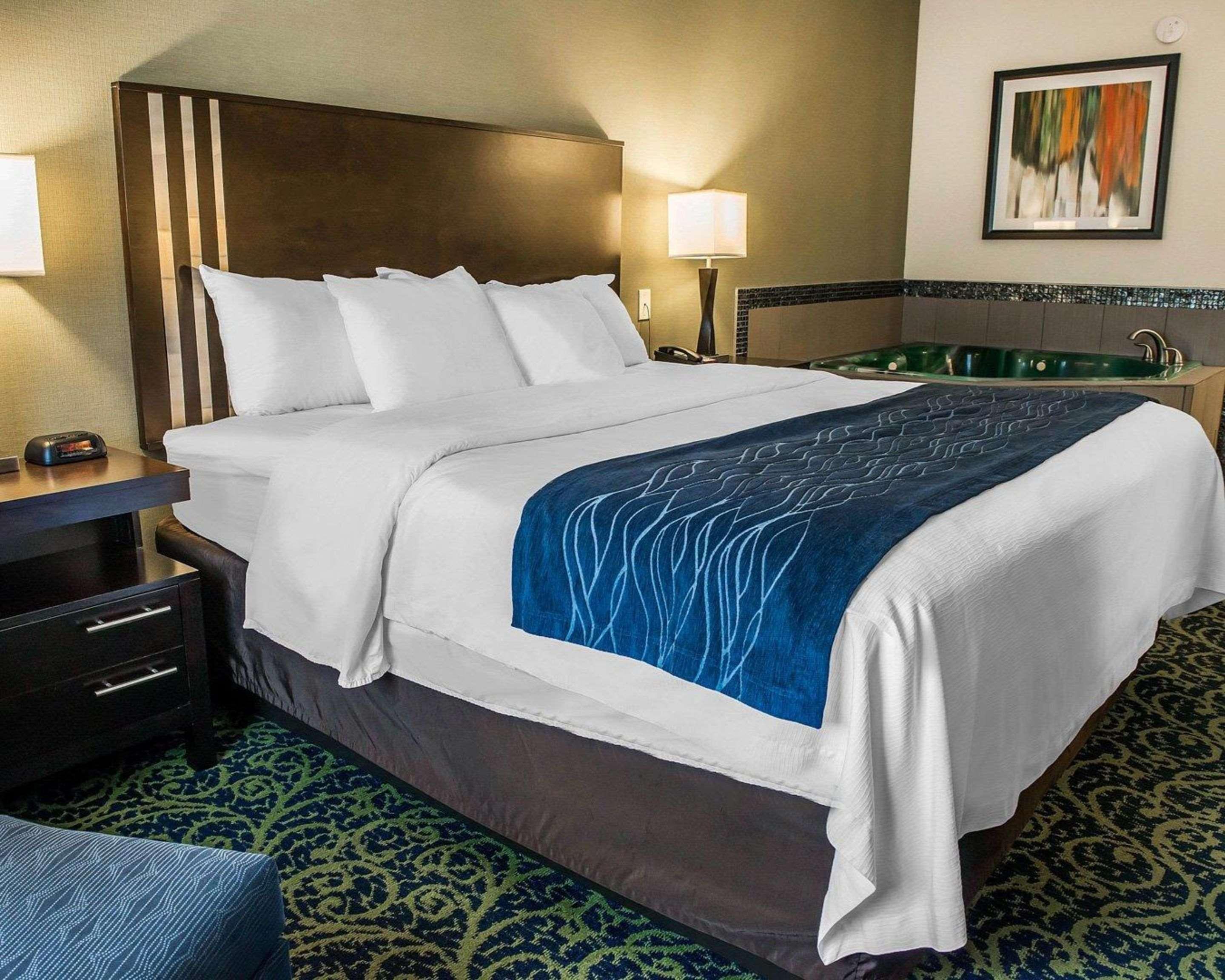 Hotel Comfort &